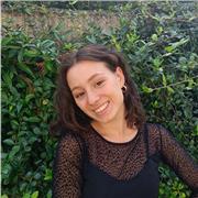 Ragazza diplomata al liceo scientifico offre ripetizioni di matematica per medie e primo biennio di superiori